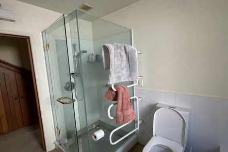 Photo of property in 16 Talavera Terrace, Kelburn, Wellington, 6012