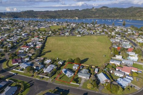 Photo of property in 29 Catherine Crescent, Whitianga, 3510