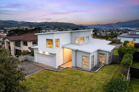 Photo of property in 20 Nelson Avenue, Aotea, Porirua, 5024