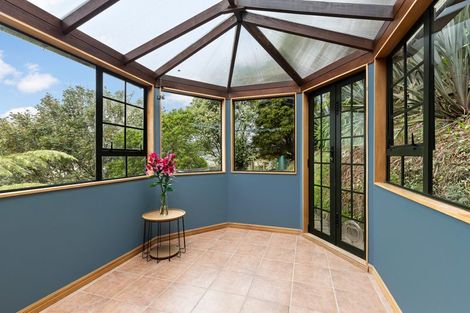 Photo of property in 17 David Crescent, Karori, Wellington, 6012