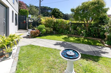 Photo of property in 64 Duncan Terrace, Kilbirnie, Wellington, 6022