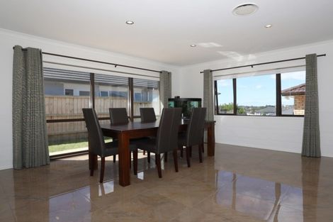 Photo of property in 68 Manuel Road, Silverdale, 0932