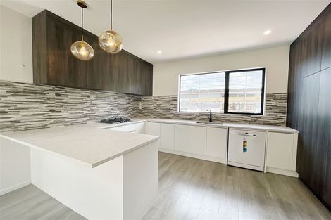 Photo of property in 2b Marina Road, Torbay, Auckland, 0630