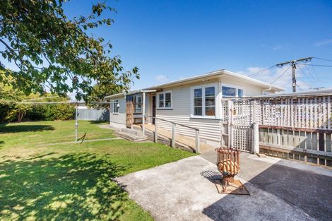 Photo of property in 25 Taylor Avenue, Feilding, 4702