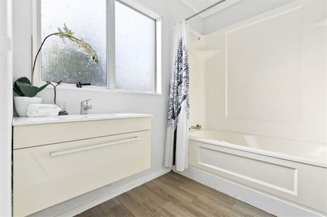 Photo of property in 91 Bryant Road, St Andrews, Hamilton, 3200