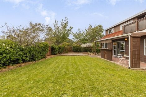 Photo of property in 5 Redwood Close, Paraparaumu, 5032