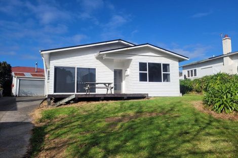 Photo of property in 12 Northgate, Strandon, New Plymouth, 4312