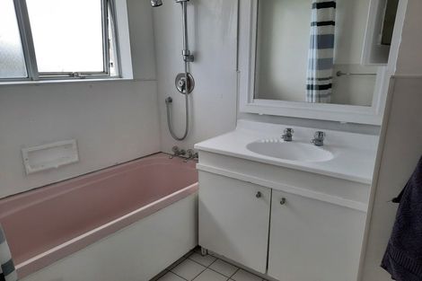 Photo of property in 2/465 Hibiscus Coast Highway, Orewa, 0931