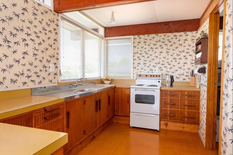 Photo of property in 24 Pokaka Crescent, Wharewaka, Taupo, 3330