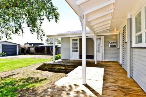 Photo of property in 10 Larnach Street, St Andrews, Hamilton, 3200