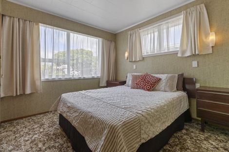 Photo of property in 9 Severn Place, Spotswood, New Plymouth, 4310