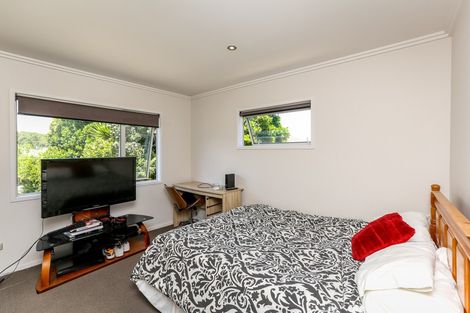 Photo of property in 30 Birdwood Avenue, Moturoa, New Plymouth, 4310