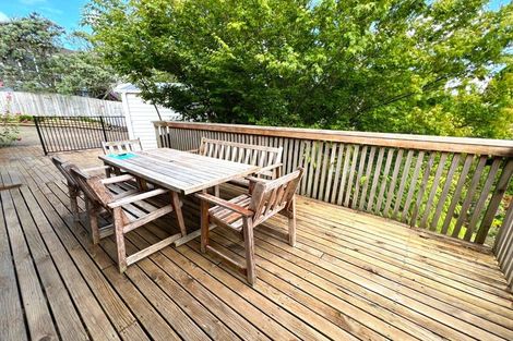 Photo of property in 8 Luxor Place, Massey, Auckland, 0614