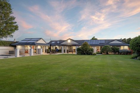 Photo of property in 42 Merrin Street, Avonhead, Christchurch, 8042