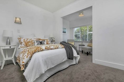 Photo of property in 31 Mahara Avenue, Birkenhead, Auckland, 0626