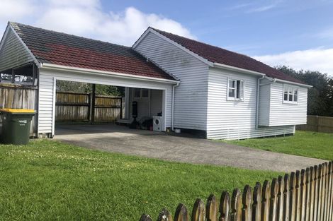 Photo of property in 182 Beach Haven Road, Beach Haven, Auckland, 0626