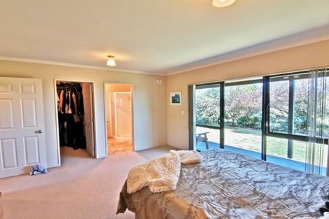 Photo of property in 151 Pukenamu Road, Te Horo, Otaki, 5581