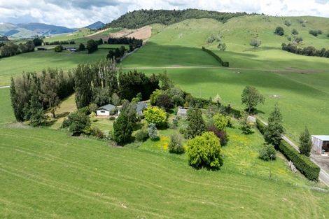 Photo of property in 284 Estate Road, Clinton, 9584