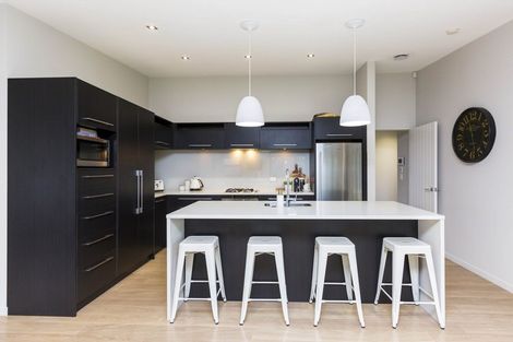 Photo of property in 21 Brentwood Street, Trentham, Upper Hutt, 5018