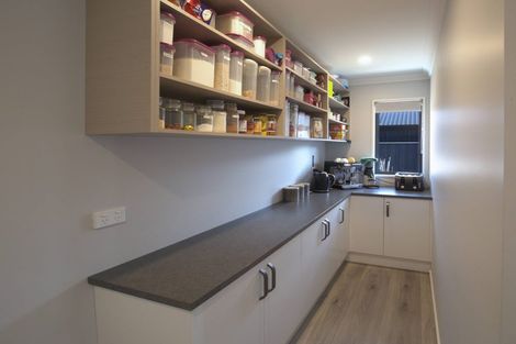 Photo of property in 8 Te Hurunui Drive, Pegasus, 7612