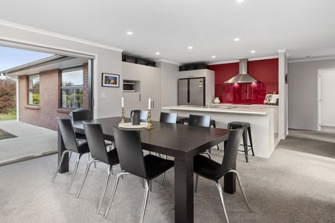 Photo of property in 4 Laly Haddon Place, Matakana, Warkworth, 0985