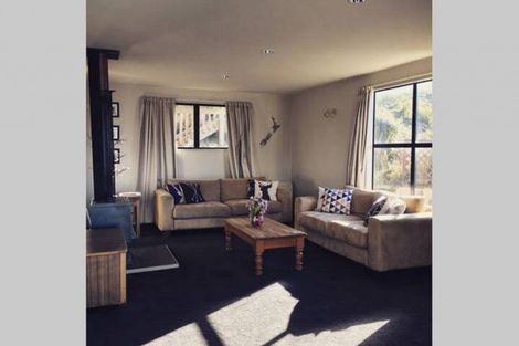 Photo of property in 8 Caples Place, Fernhill, Queenstown, 9300