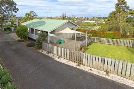 Photo of property in 47a Matai Road, Stanmore Bay, Whangaparaoa, 0932