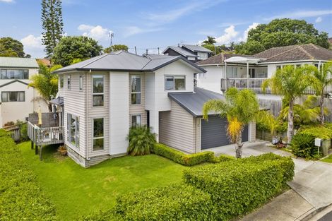 Photo of property in 3 Merwood Lane, Devonport, Auckland, 0624