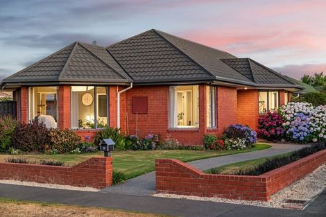 Photo of property in 25 Bella Rosa Drive, Hei Hei, Christchurch, 8042