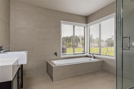 Photo of property in 151 Puke Road, Kumeu, 0891