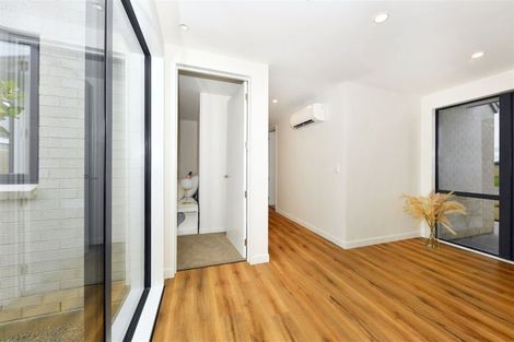 Photo of property in 24 Cork Street, Martinborough, 5711