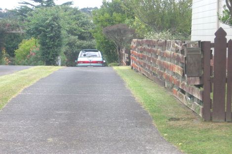 Photo of property in 31 Powrie Street, Glenfield, Auckland, 0629