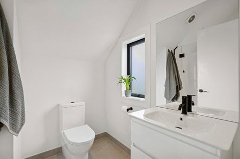 Photo of property in 1 Torridon Court, Jacks Point, Queenstown, 9371