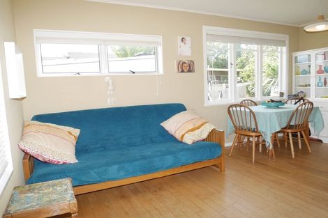 Photo of property in 80 Valley Road, Paraparaumu, 5032