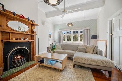 Photo of property in 195 Hinemoa Street, Birkenhead, Auckland, 0626