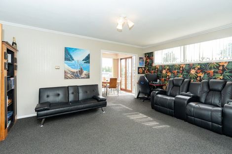 Photo of property in 65 Deanwell Avenue, Melville, Hamilton, 3206