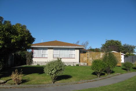 Photo of property in 15 Bidwell Place, Hillmorton, Christchurch, 8025