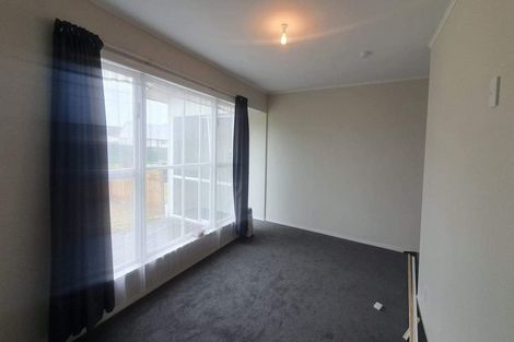 Photo of property in 26-28 Matipo Street, Castlecliff, Whanganui, 4501