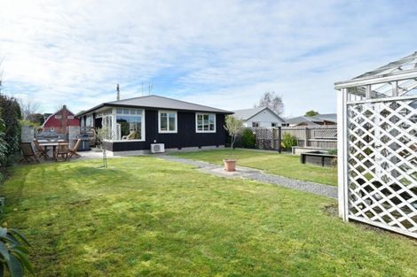 Photo of property in 191 West Belt, Rangiora, 7400