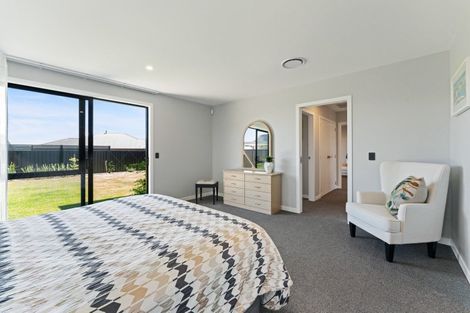 Photo of property in 28 Maunganamu Drive, Wharewaka, Taupo, 3330