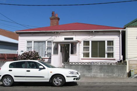 Photo of property in 18 Emmett Street, Newtown, Wellington, 6021