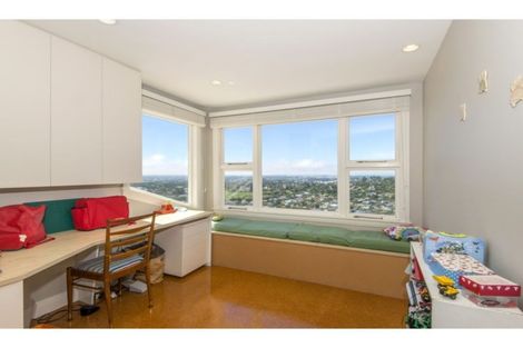 Photo of property in 55 Aotea Terrace, Huntsbury, Christchurch, 8022