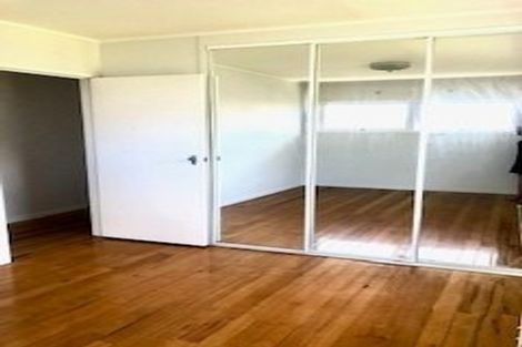 Photo of property in 4b Corrella Road, Belmont, Auckland, 0622