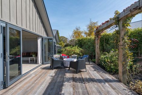 Photo of property in 7 Haines Grove, Rainbow Point, Taupo, 3330