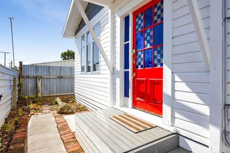 Photo of property in 81a Manawapou Road, Hawera, 4610