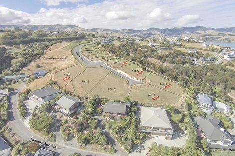 Photo of property in 34 Totara Drive, Duvauchelle, 7581