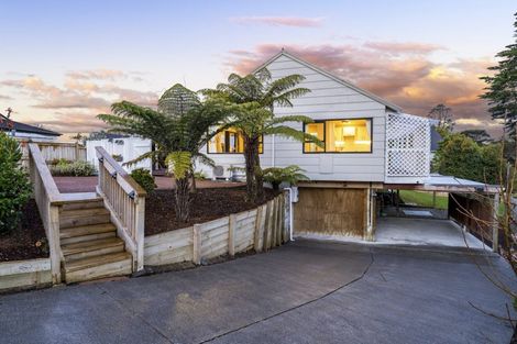 Photo of property in 81 Spence Road, Henderson, Auckland, 0612