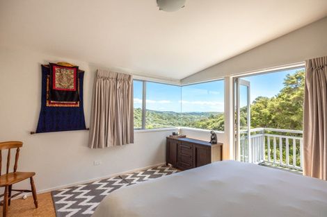 Photo of property in 142 Waiheke Road, Waiheke Island, 1971