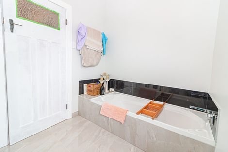 Photo of property in 39 Liffiton Street, Gonville, Whanganui, 4501