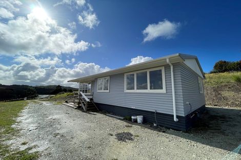 Photo of property in 217 Heatley Road, Whakapirau, 0583